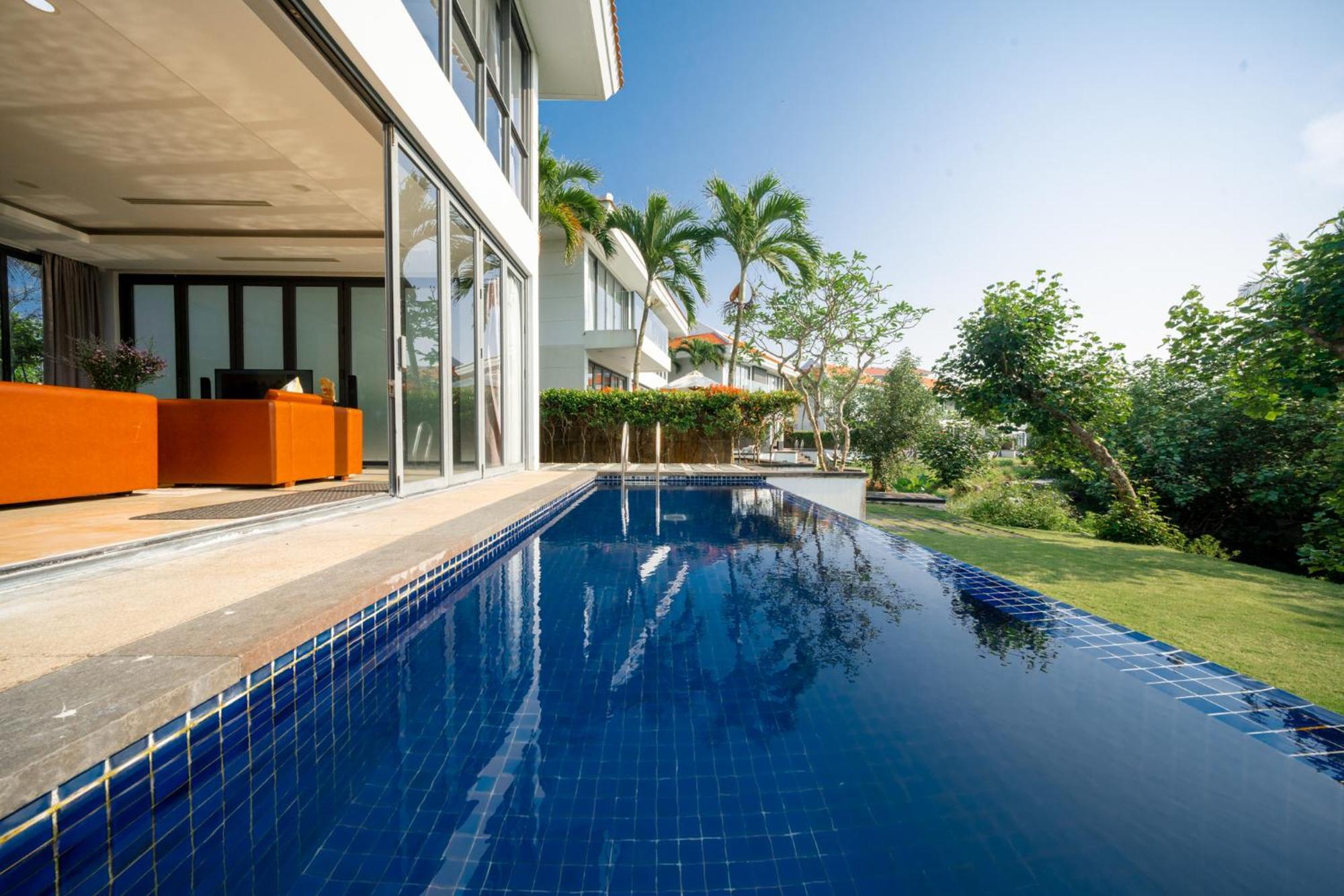 Luxury Pool Villa Close To The Private Beach Da Nang Exteriör bild